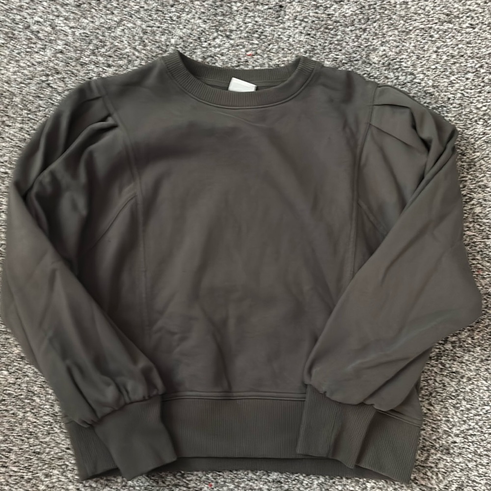 Green soft crew neck sweater